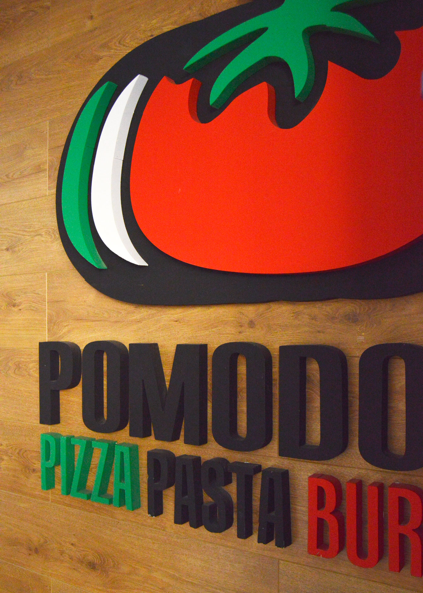 Reforma Retail Restaurante Pomodoro